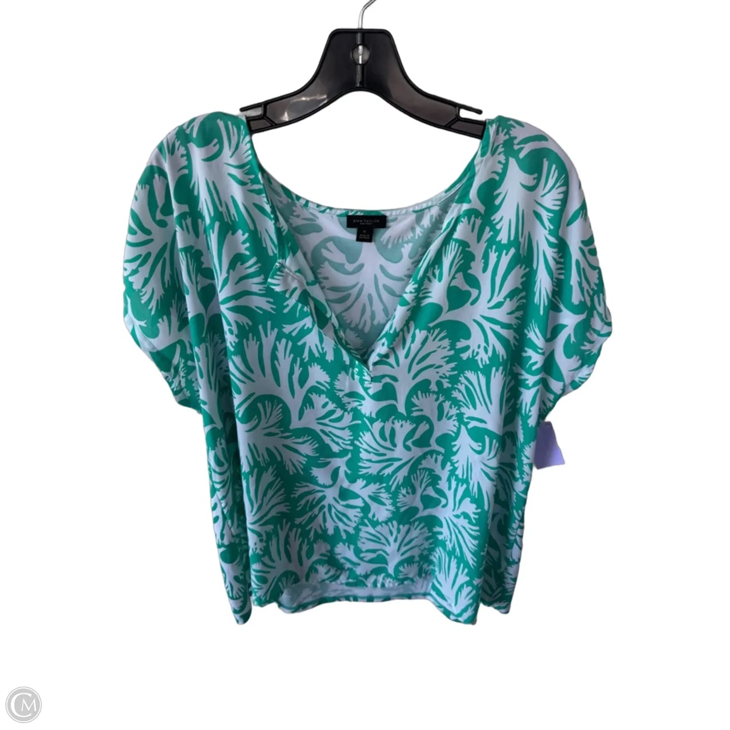 Top Short Sleeve By Ann Taylor In Green & White, Size: Xl