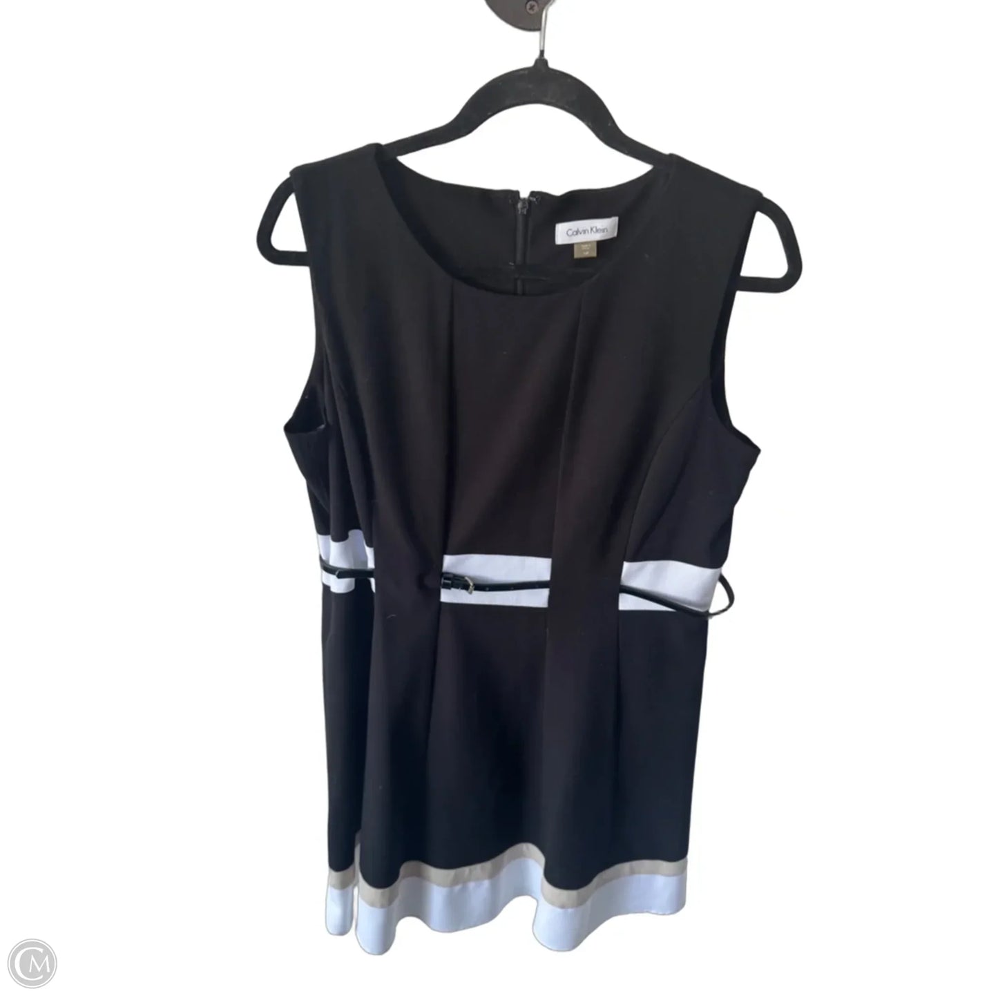 Dress Work By Calvin Klein In Black & White, Size: Lp