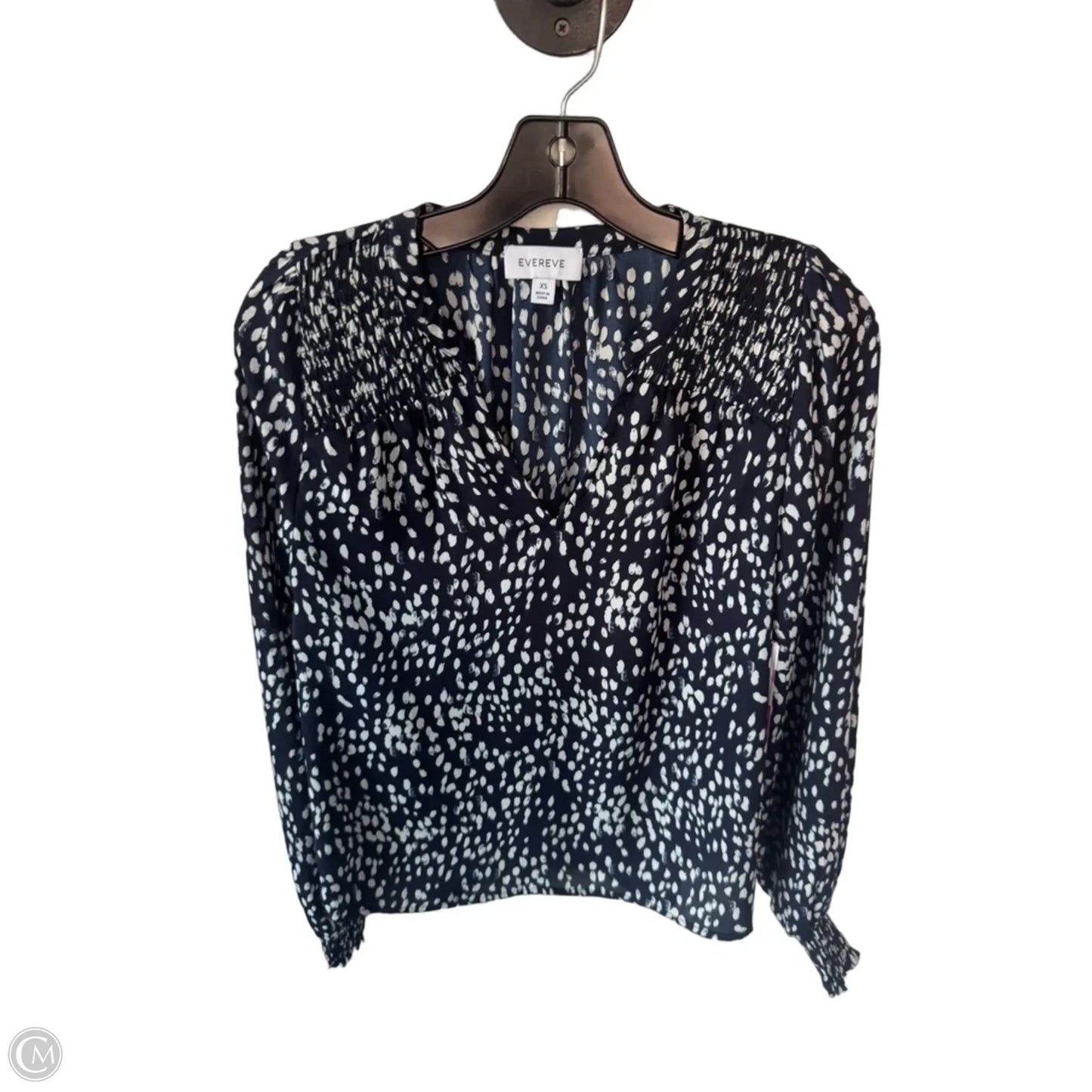 Top Long Sleeve By Evereve In Blue & White, Size: Xs