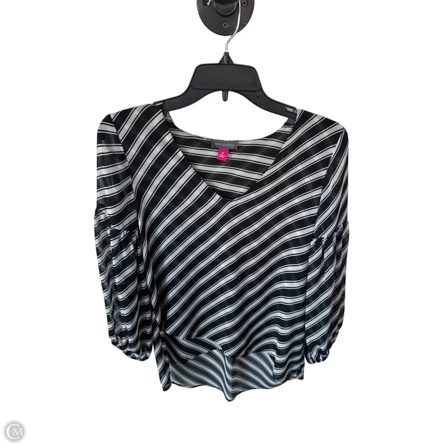 Top Long Sleeve By Vince Camuto In Black & White, Size: Xs