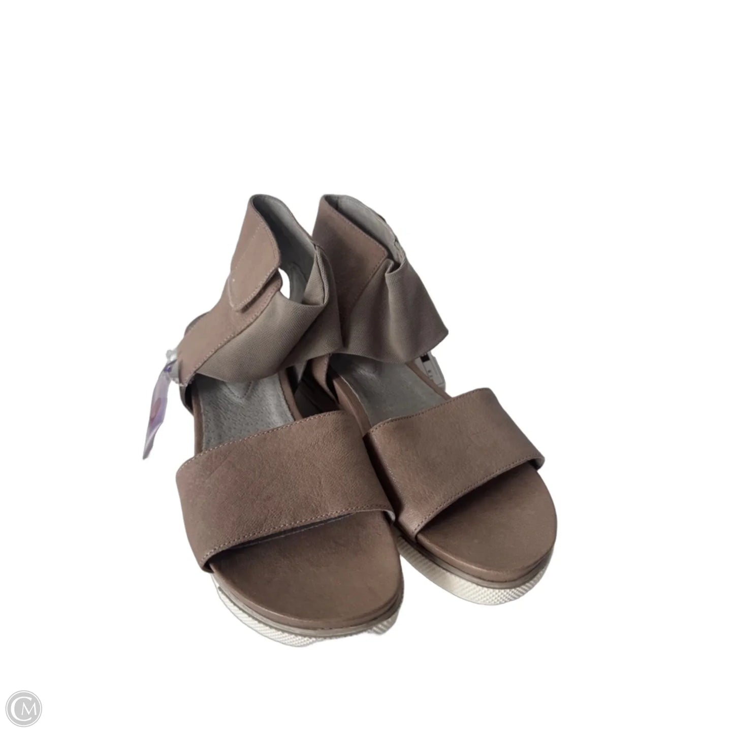 Sandals Flats By Eileen Fisher In Tan, Size: 7.5