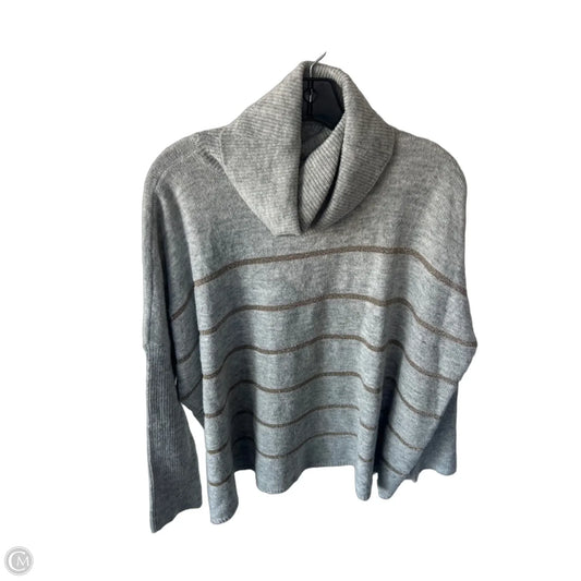 Sweater By Cupcakes And Cashmere In Grey, Size: M