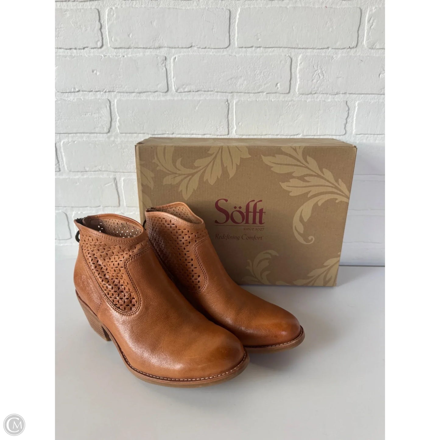 Boots Ankle Heels By Sofft In Brown, Size: 8.5