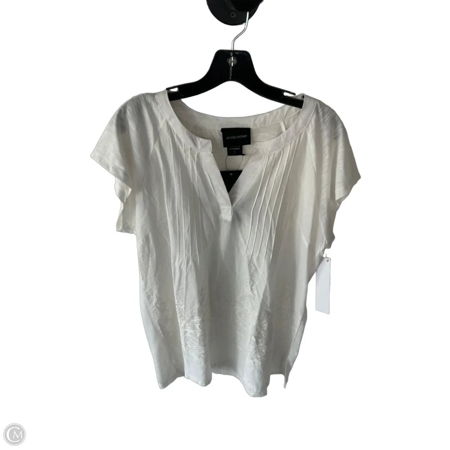 Top Short Sleeve By Liv Los Angeles In White, Size: L