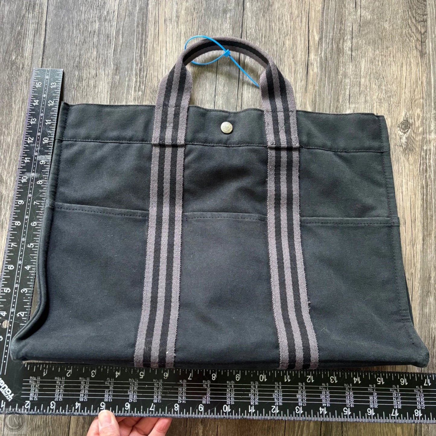 Tote Luxury Designer By Hermes, Size: Medium