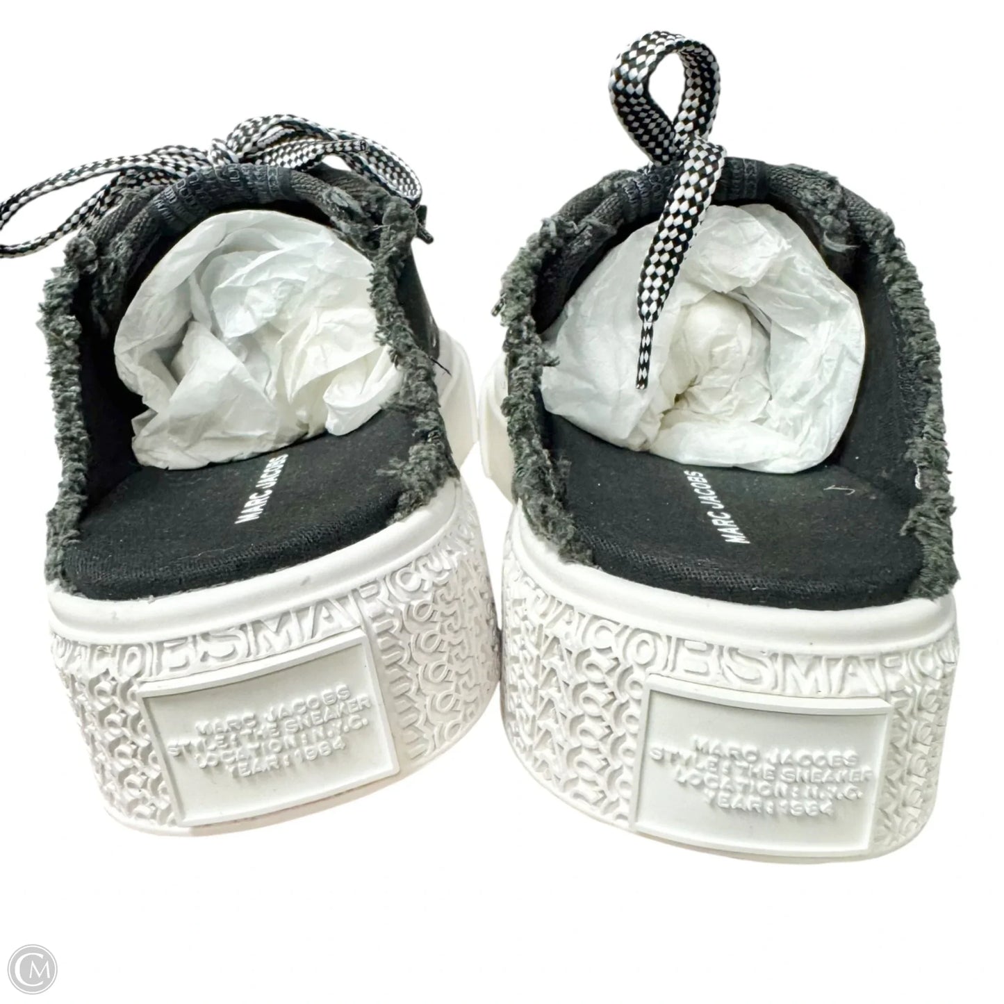 Shoes Luxury Designer By Marc Jacobs In Black & White, Size: 8