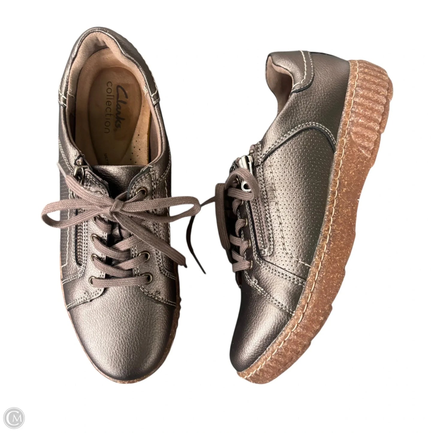 Shoes Sneakers By Clarks In Bronze, Size: 7