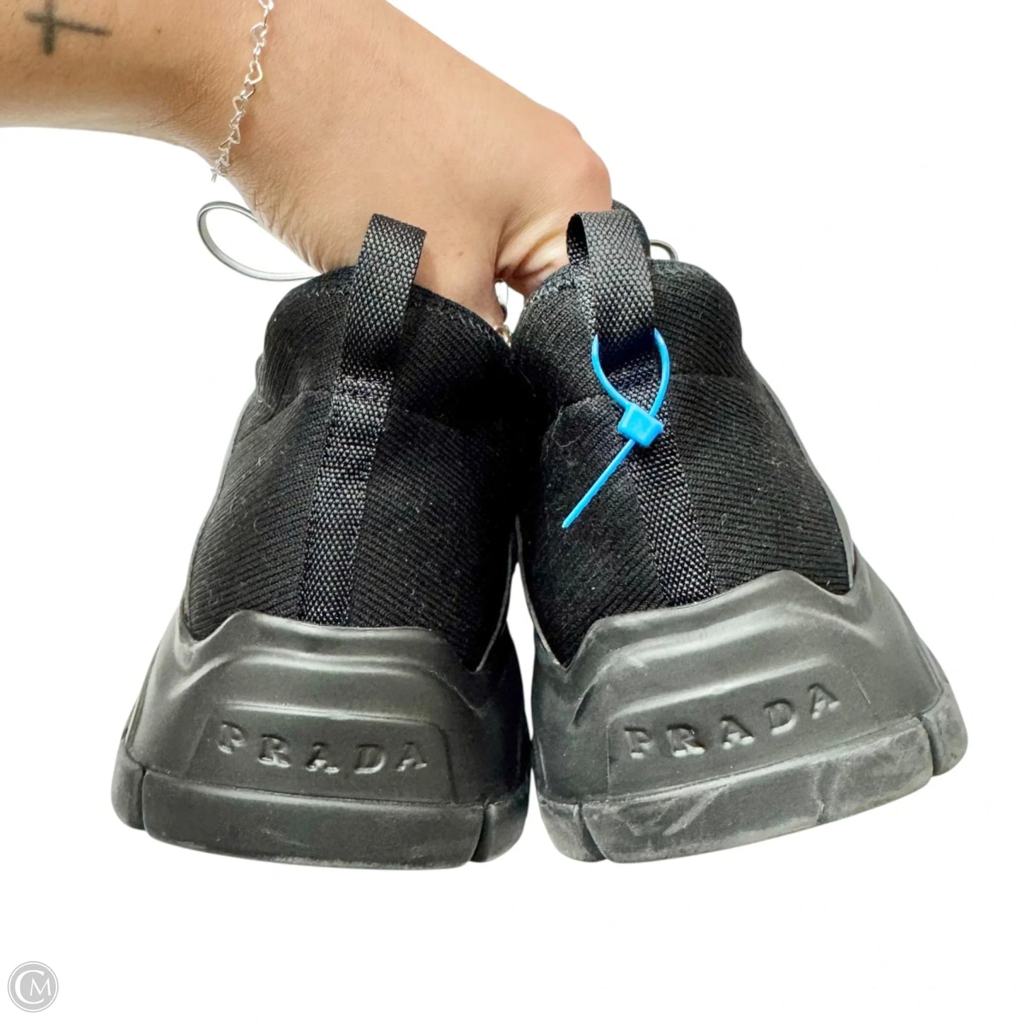 Shoes Luxury Designer By Prada In Black & White, Size: 9