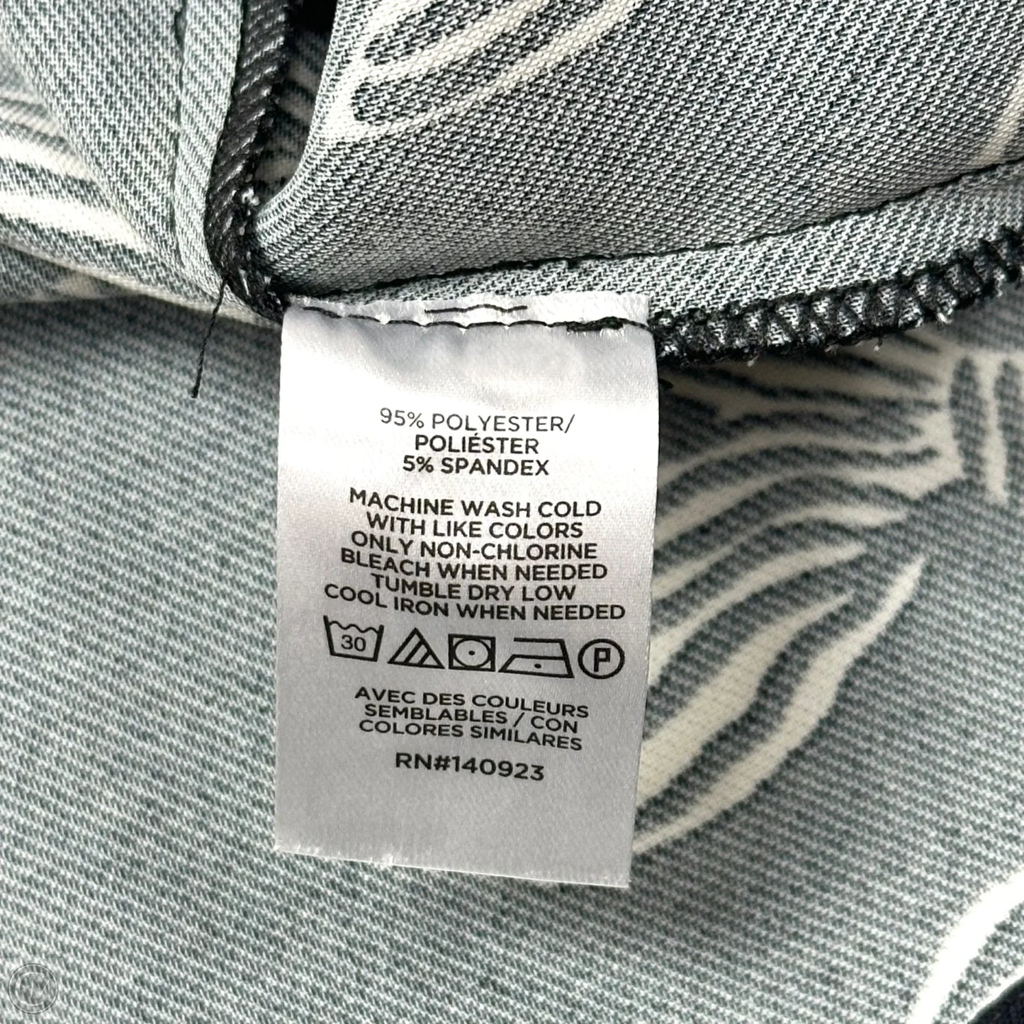 Top Long Sleeve By Loft In Black & White, Size: M