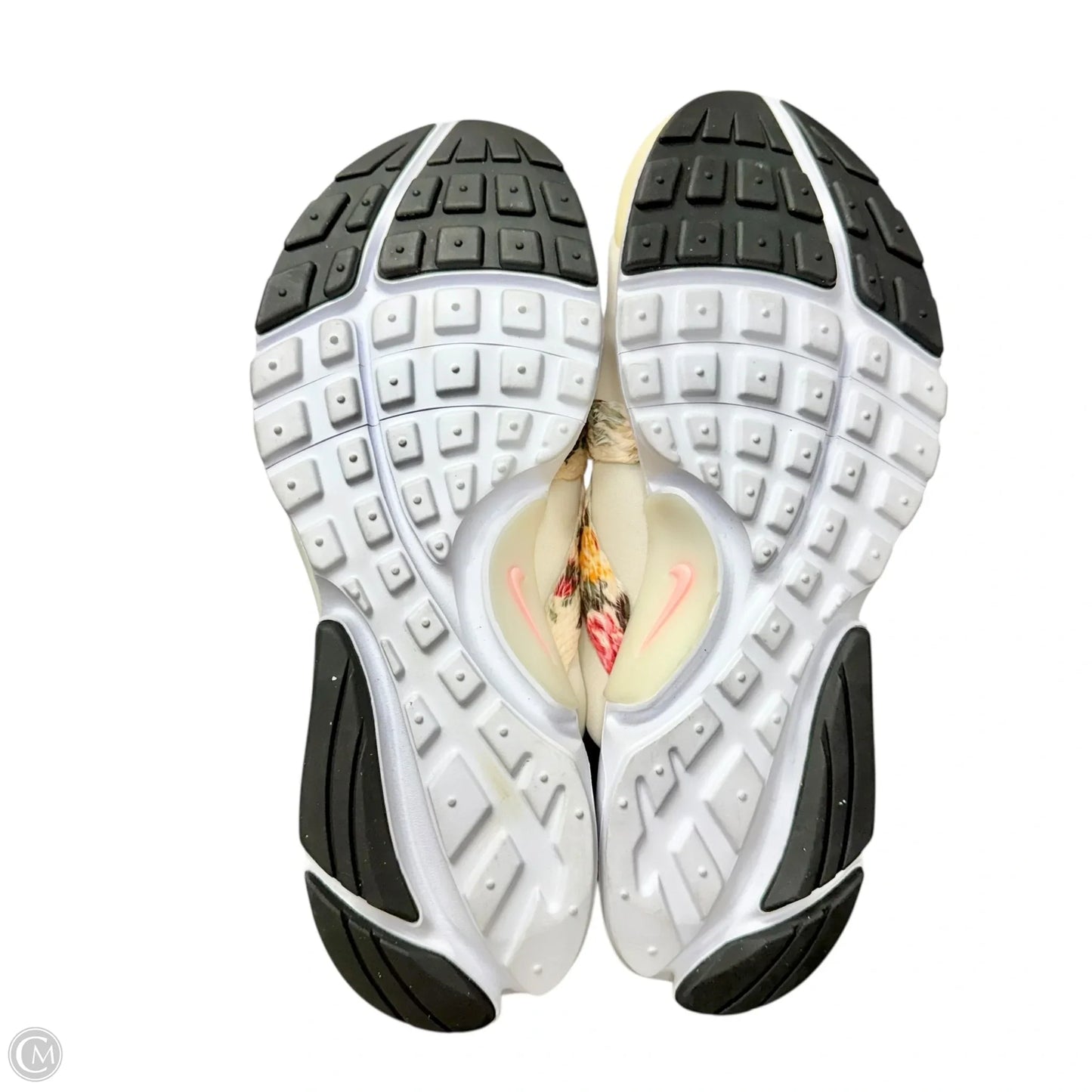 Shoes Sneakers By Nike In Floral Print, Size: 9