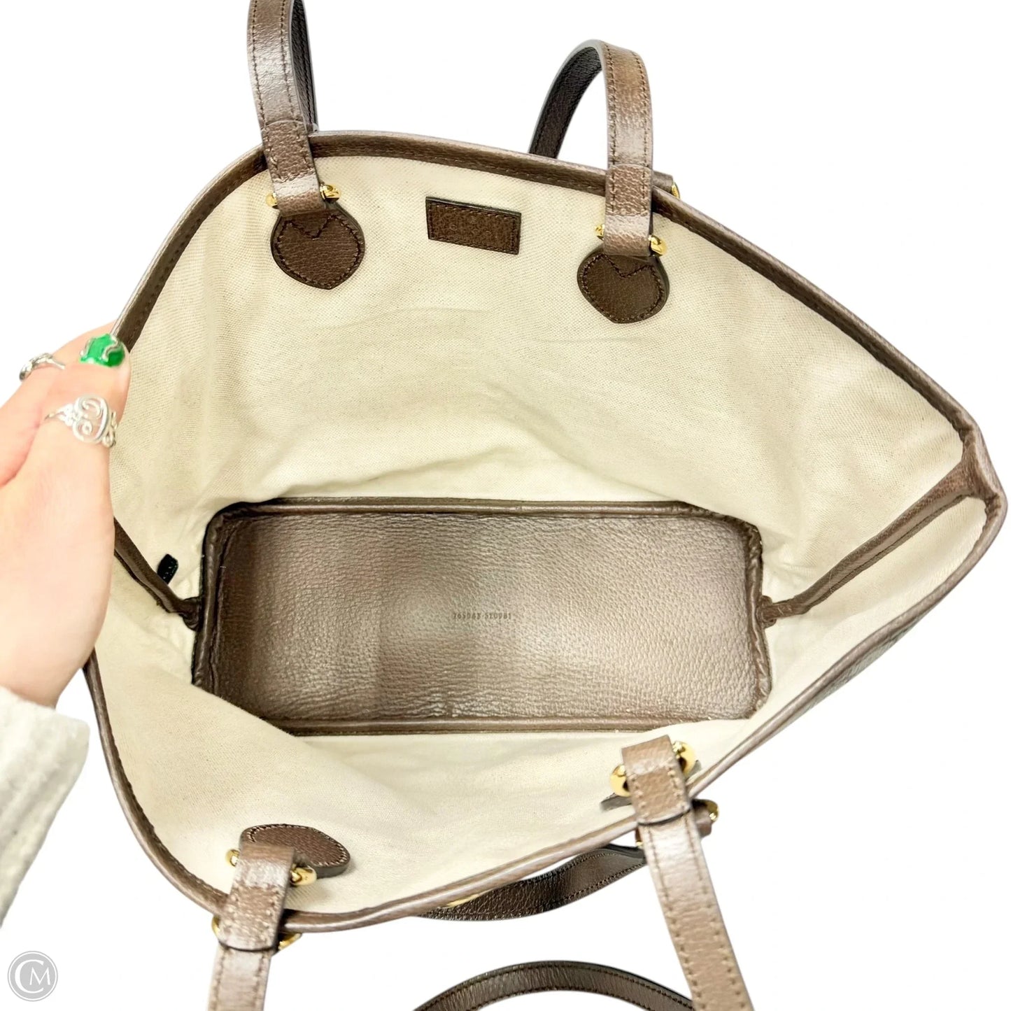 Tote Luxury Designer By Gucci, Size: Medium