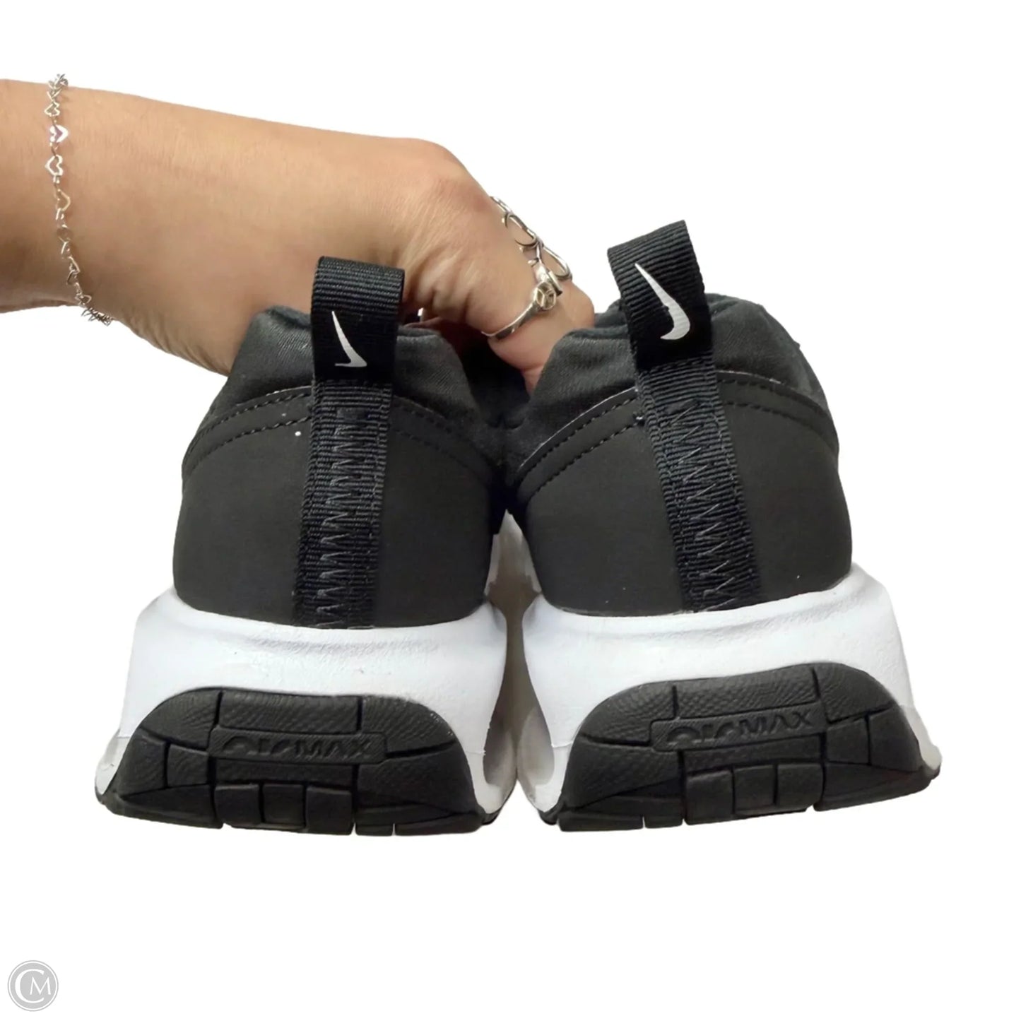 Shoes Athletic By Nike In Black & White, Size: 8.5