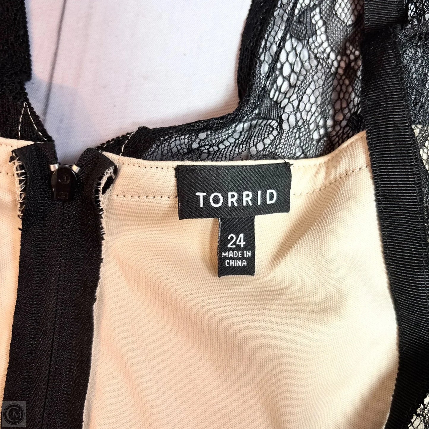 Dress Party Short By Torrid In Black, Size: 3x