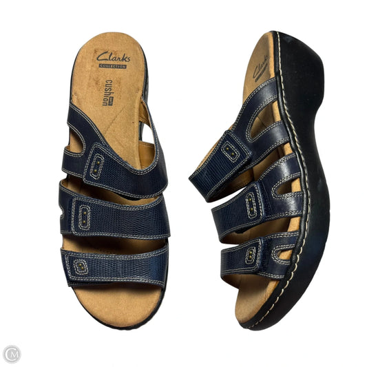 Sandals Flats By Clarks In Navy, Size: 9.5