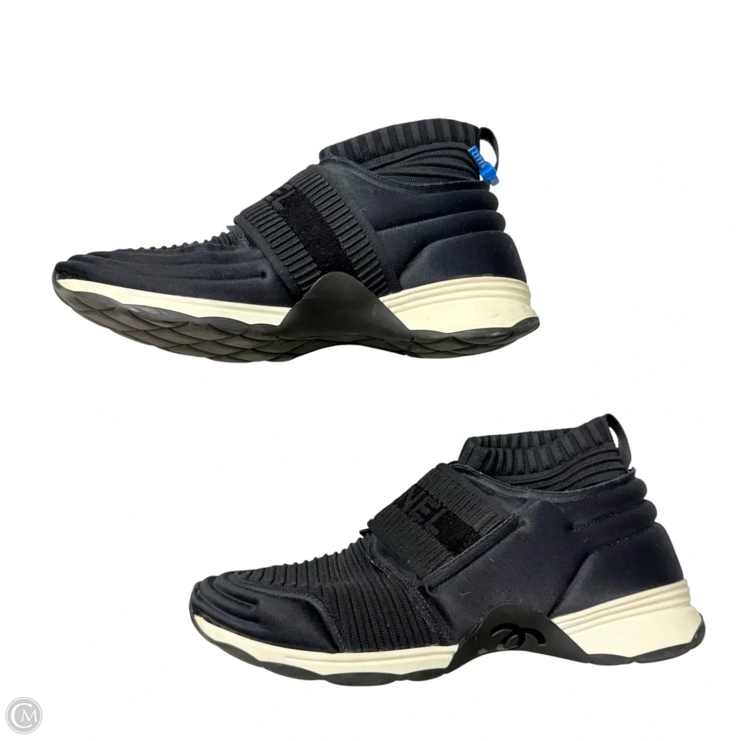 Shoes Luxury Designer By Chanel In Black & White, Size: 6.5