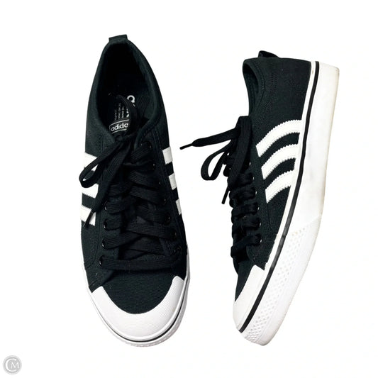Shoes Sneakers By Adidas In Black & White, Size: 10.5