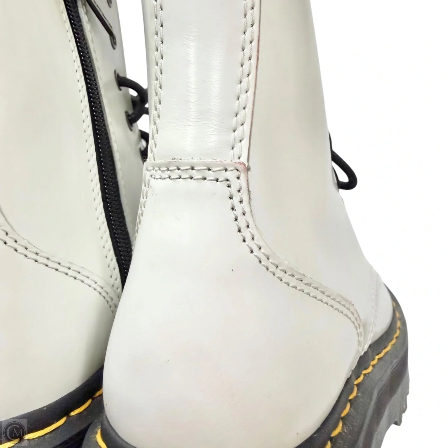 Boots Leather By Dr Martens In White, Size: 7