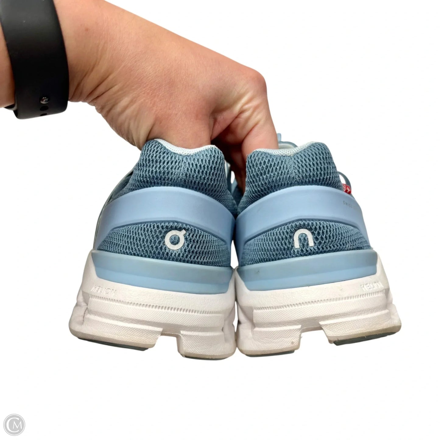 Shoes Athletic By On In Blue, Size: 9.5
