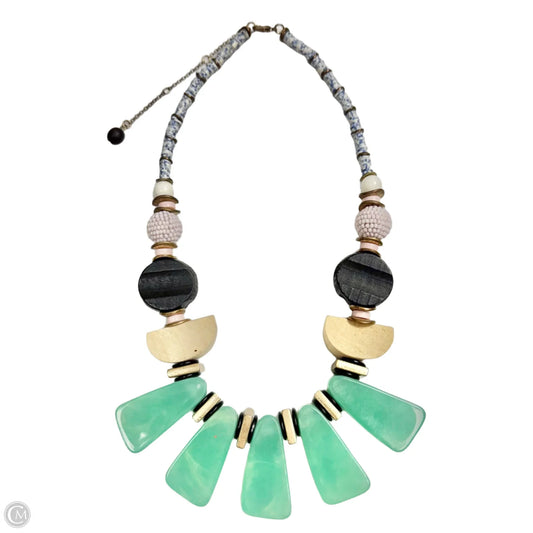 Necklace Statement