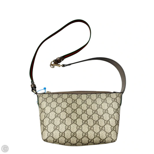 Handbag Luxury Designer By Gucci, Size: Medium