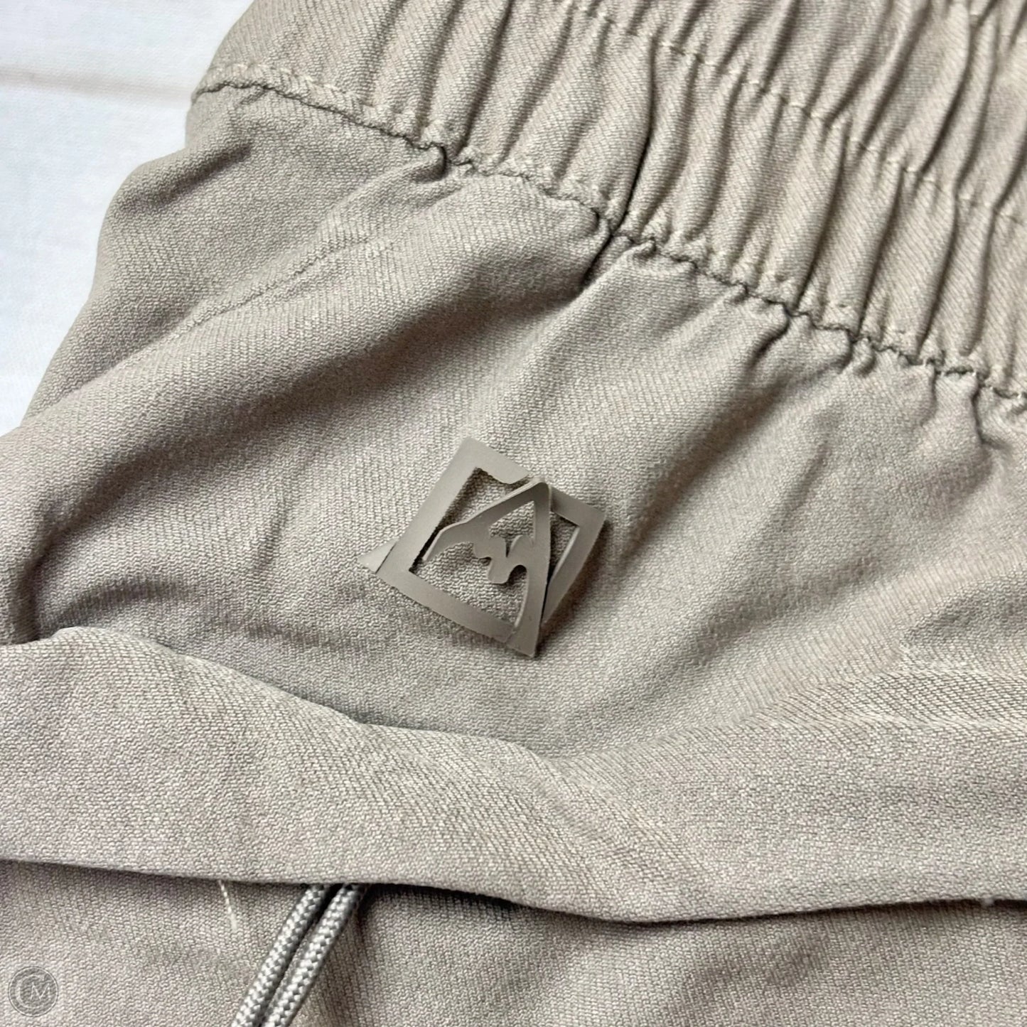 Athletic Shorts By Avalanche In Tan, Size: Xs