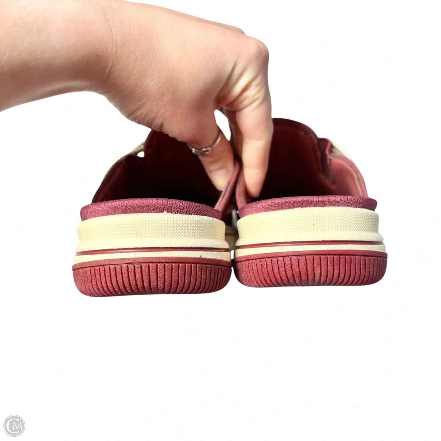 Shoes Flats By Clarks In Maroon, Size: 9