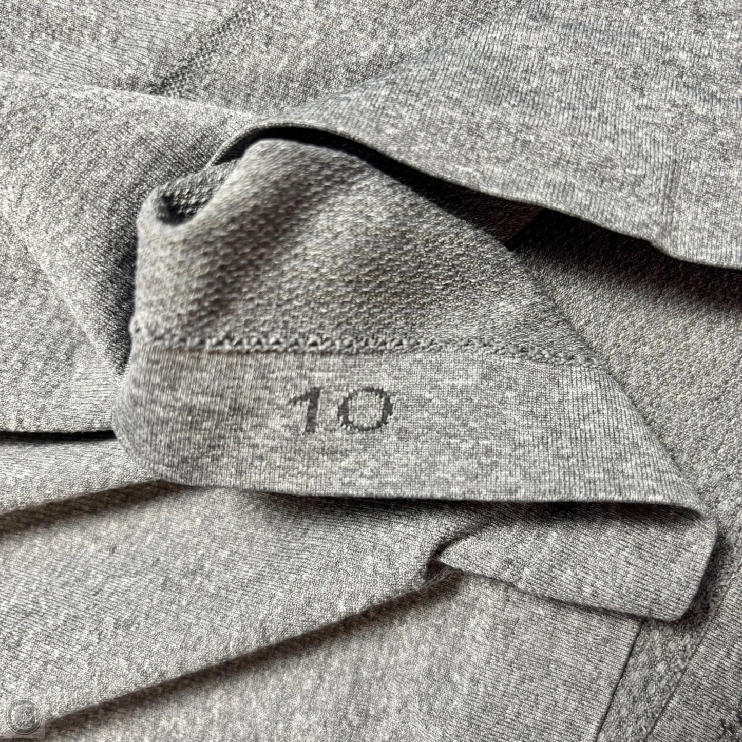 Athletic Top Long Sleeve Crewneck By Lululemon In Grey, Size: S