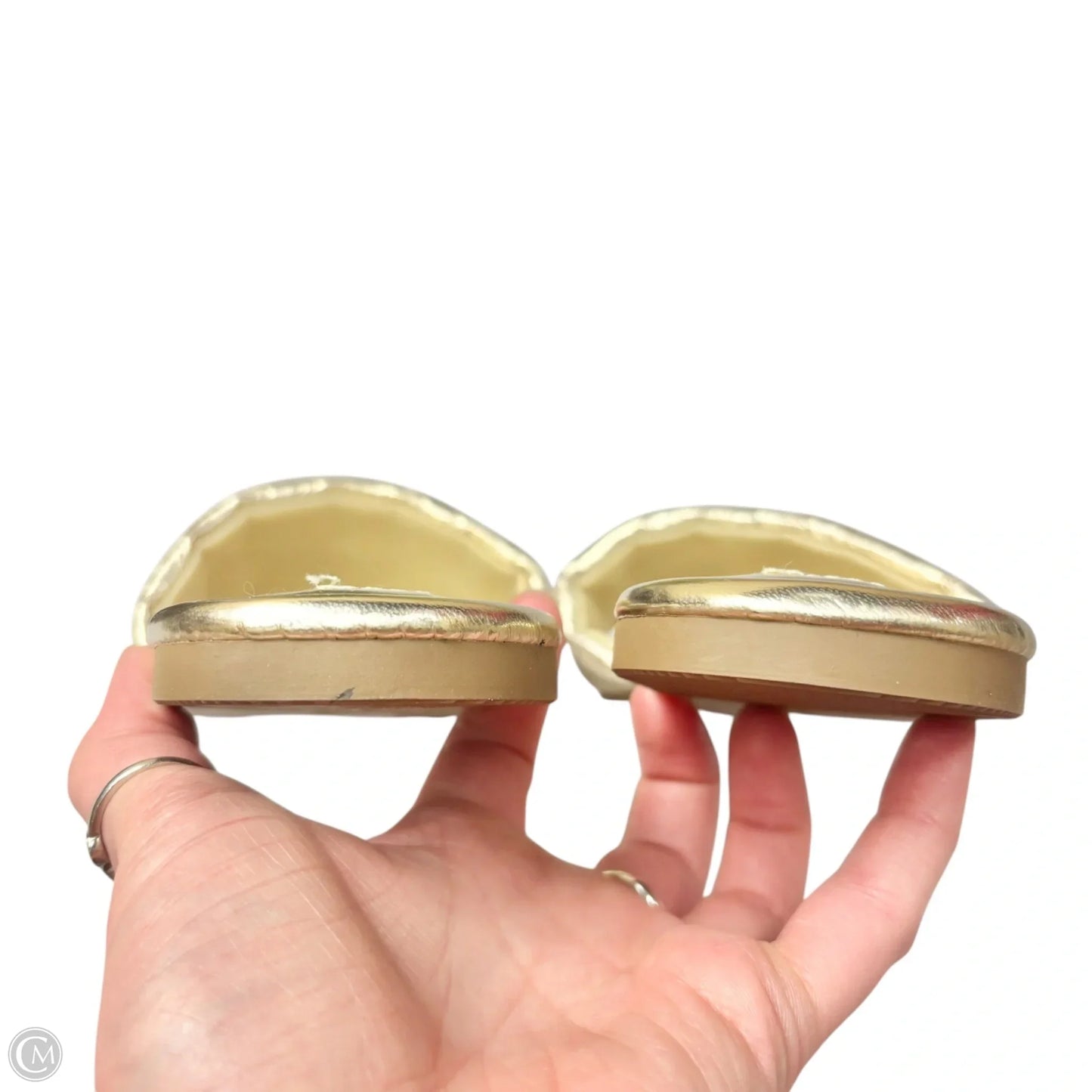 Sandals Flats By Steve Madden In Gold, Size: 10
