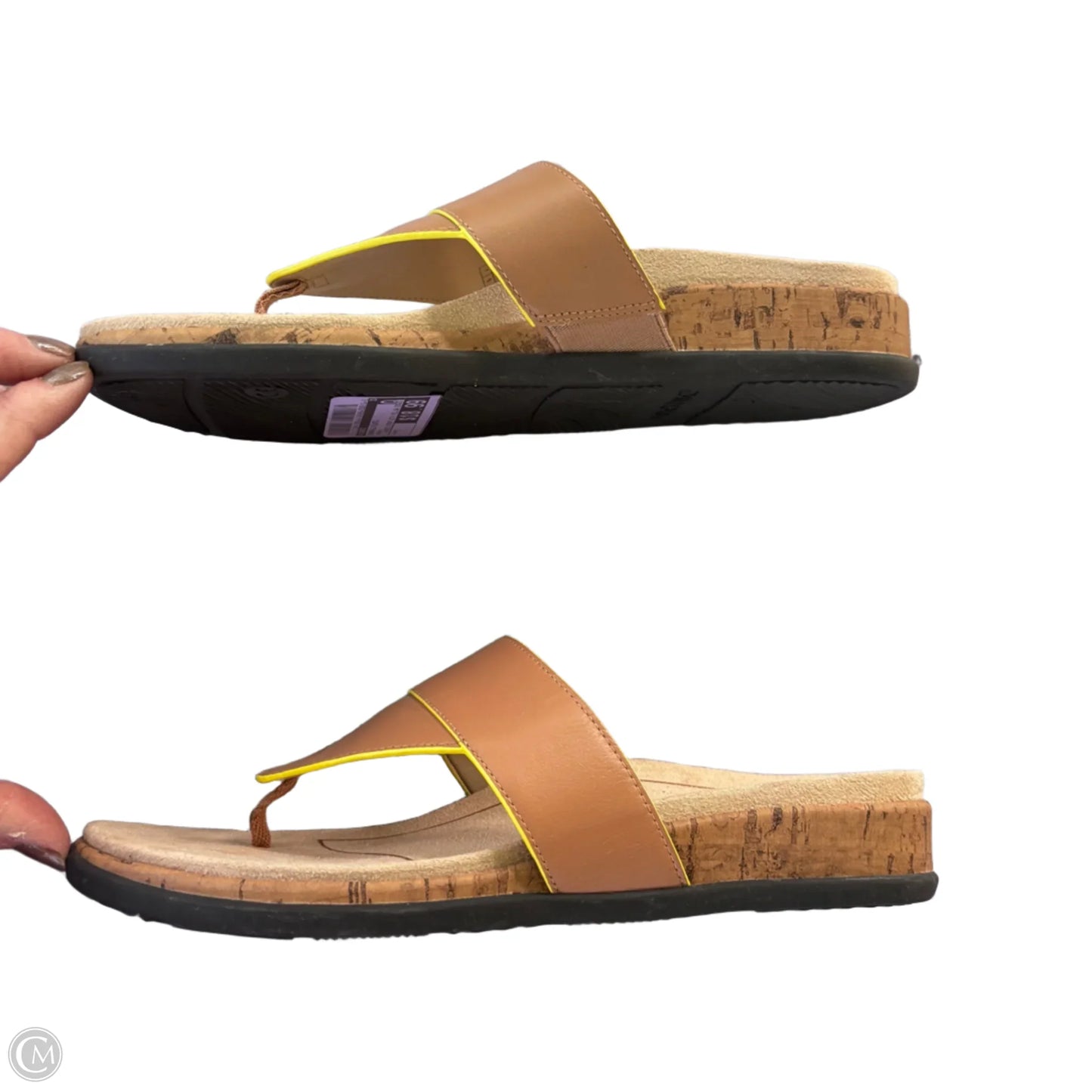 Sandals Flats By Vionic In Brown, Size: 7