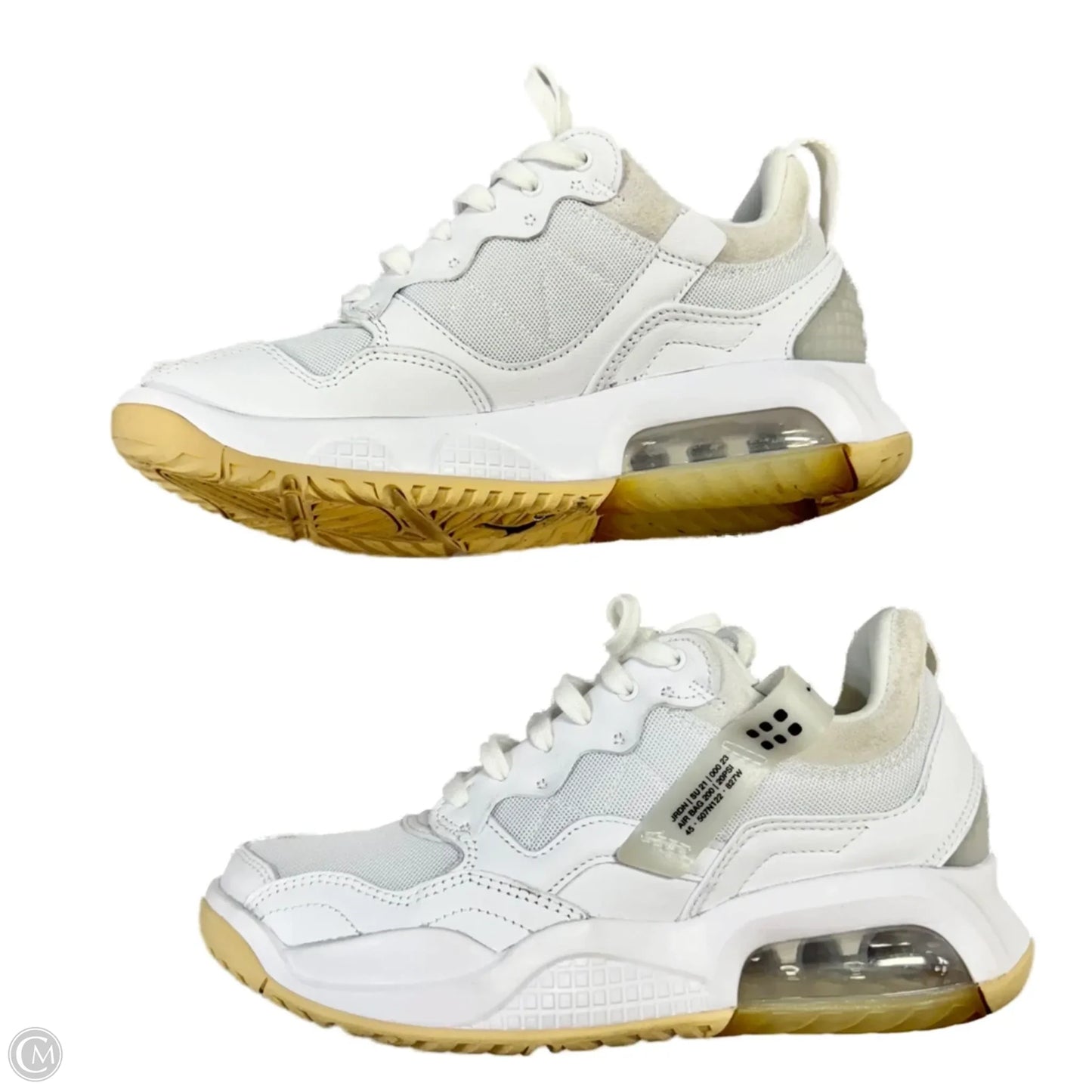 Shoes Luxury Designer By Jordan In White, Size: 9.5