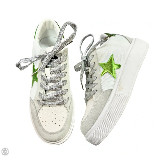Shoes Sneakers By Vintage Havana In Green & White, Size: 8