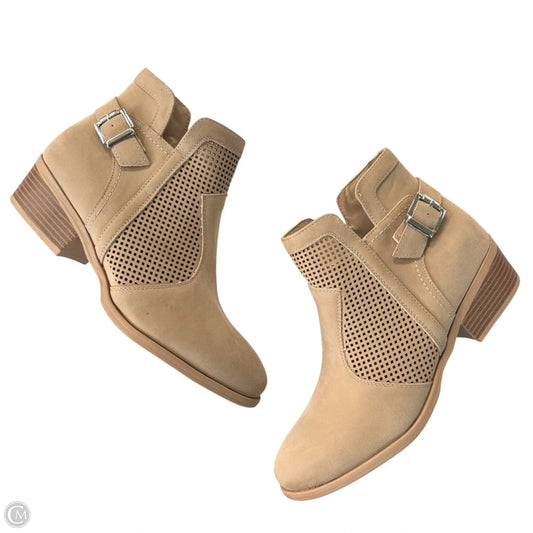 Boots Ankle Flats By Mia In Tan, Size: 9