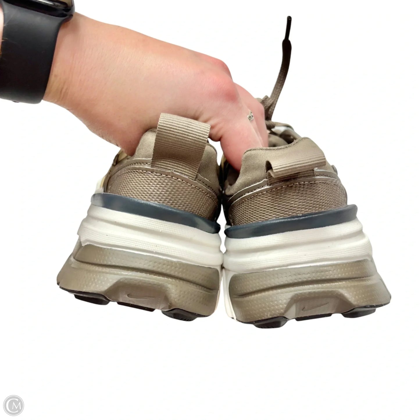 Shoes Sneakers By Nike In Brown, Size: 6.5