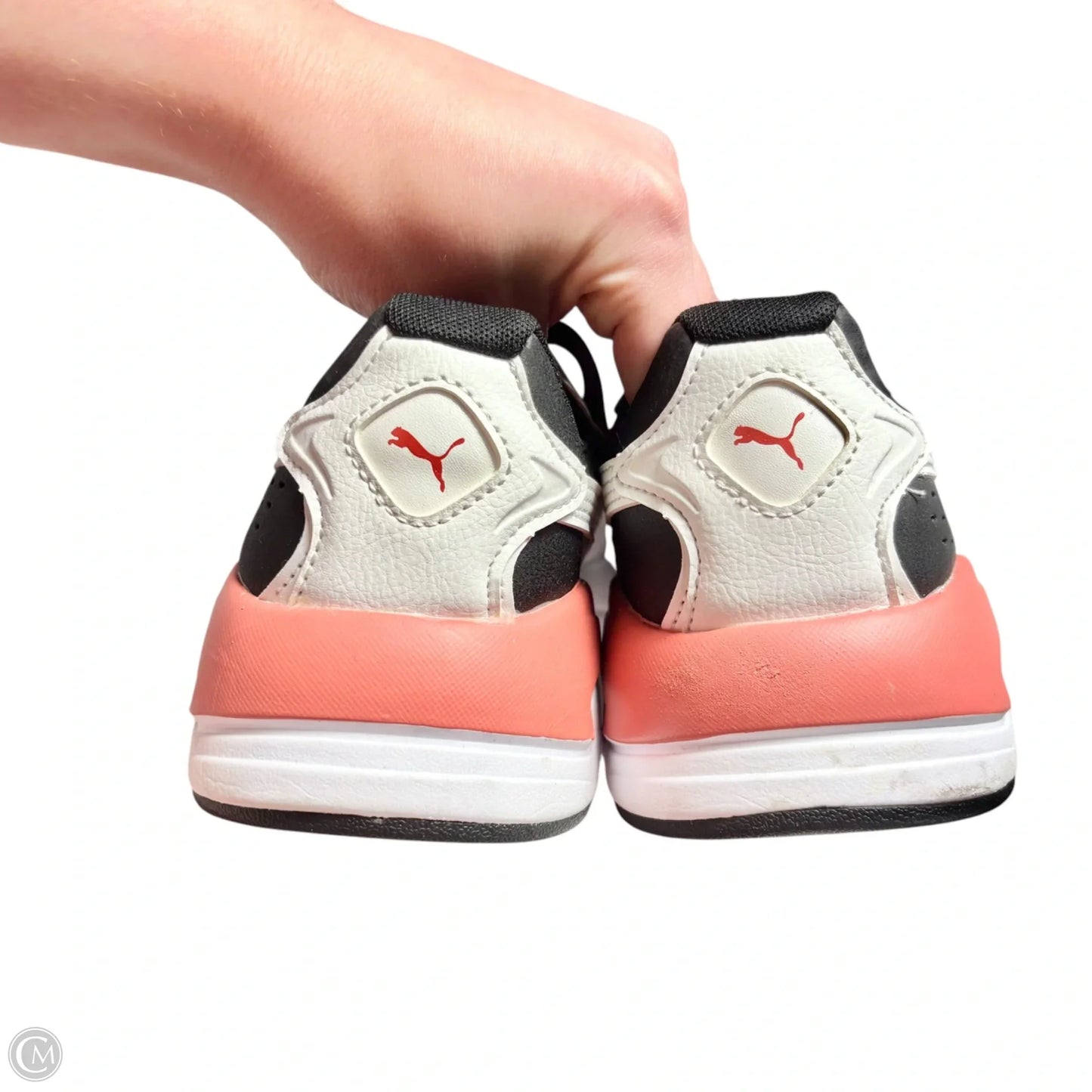 Shoes Sneakers By Puma In White, Size: 8.5