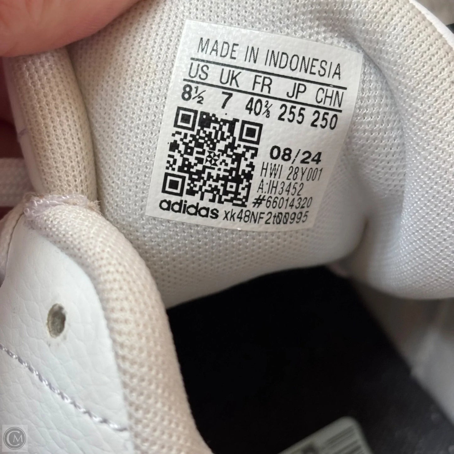 Shoes Sneakers By Adidas In White, Size: 8.5
