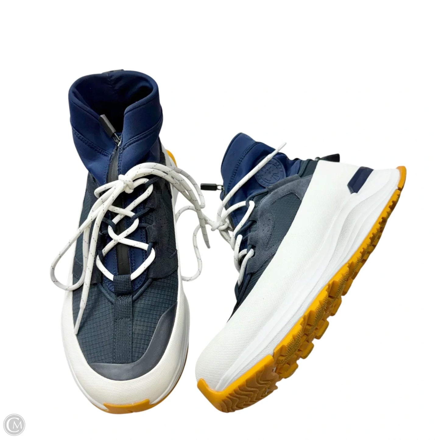 Shoes Luxury Designer By Canada Goose In Blue, Size: 9.5
