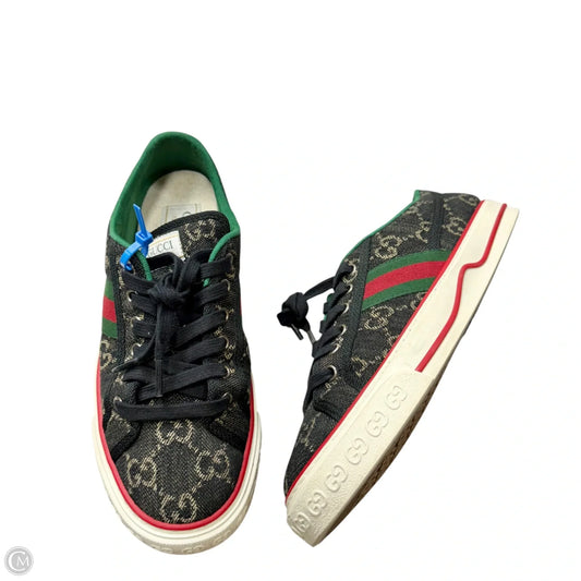 Shoes Luxury Designer By Gucci In Black, Size: 7.5