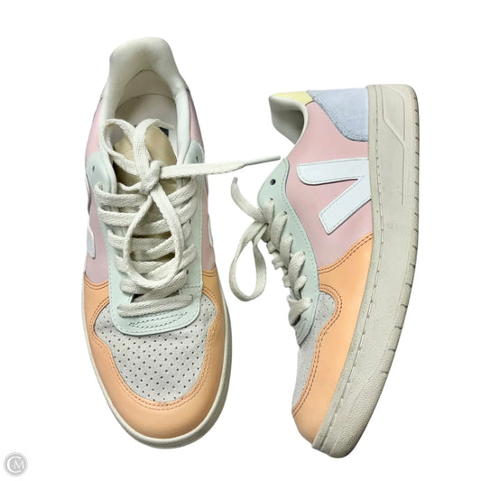Shoes Sneakers By Veja In Multi-colored, Size: 7