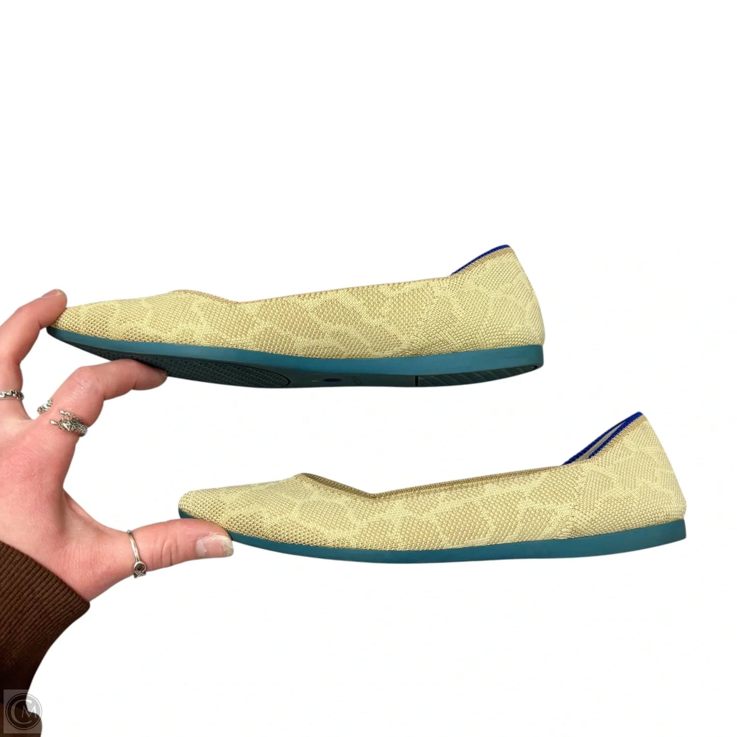 Shoes Flats By Rothys In Tan, Size: 6