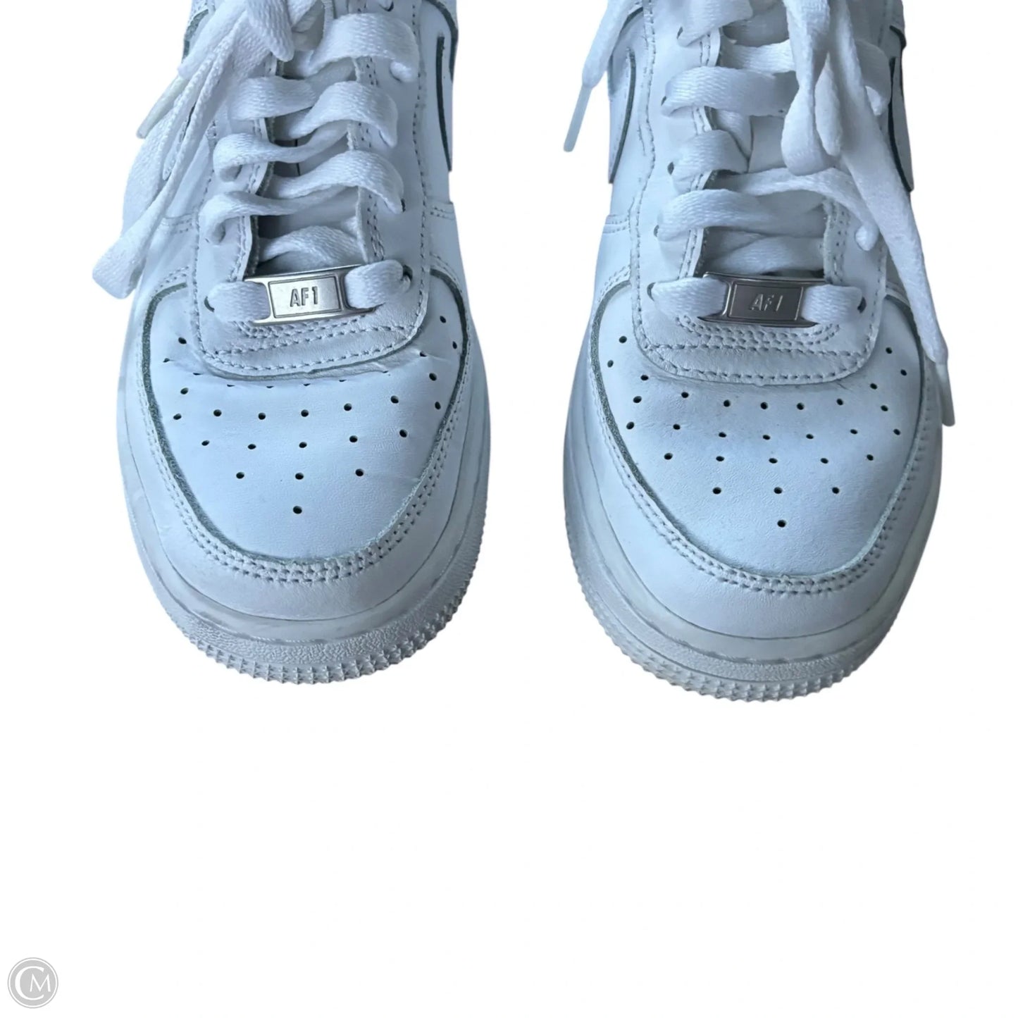 Shoes Sneakers By Nike In White, Size: 6.5