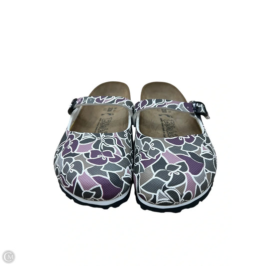 Shoes Flats By Birkenstock In Purple, Size: 5