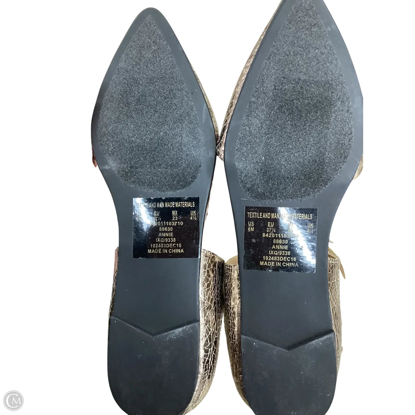 Shoes Flats By Metaphor In Gold, Size: 6