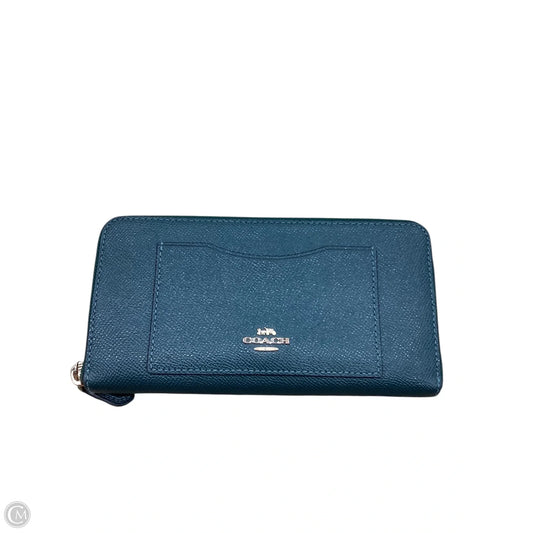 Wristlet Designer By Coach, Size: Medium