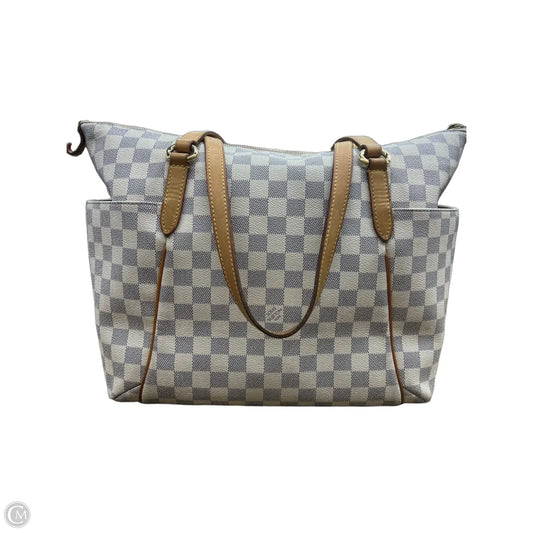 Handbag Luxury Designer By Louis Vuitton, Size: Large
