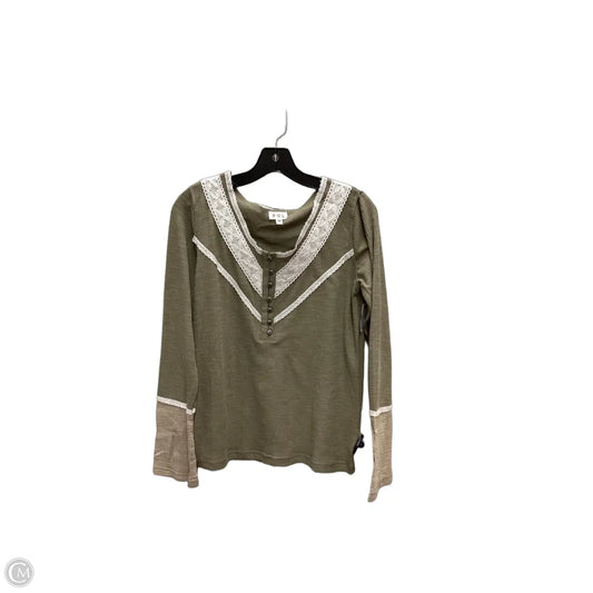 Top Long Sleeve By Pol In Green, Size: M