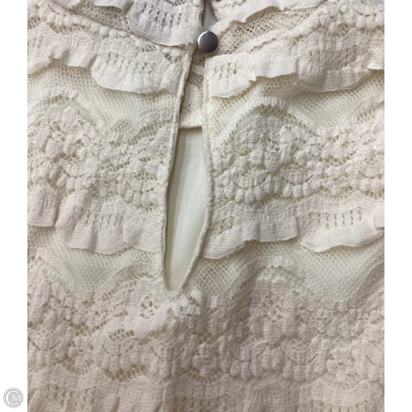 Blouse Long Sleeve By Cable And Gauge In Cream, Size: M