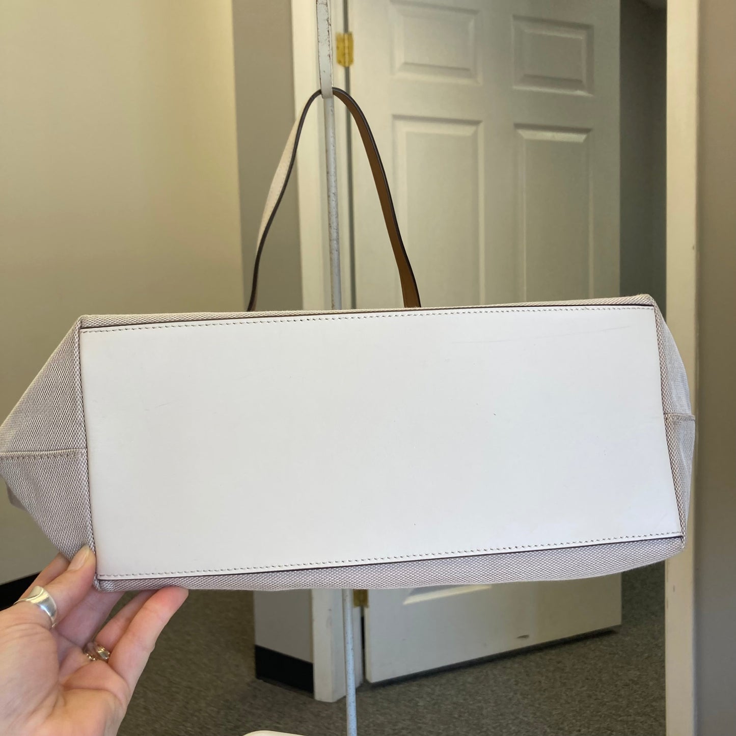 Handbag Designer By Coach In Cream, Size:Large