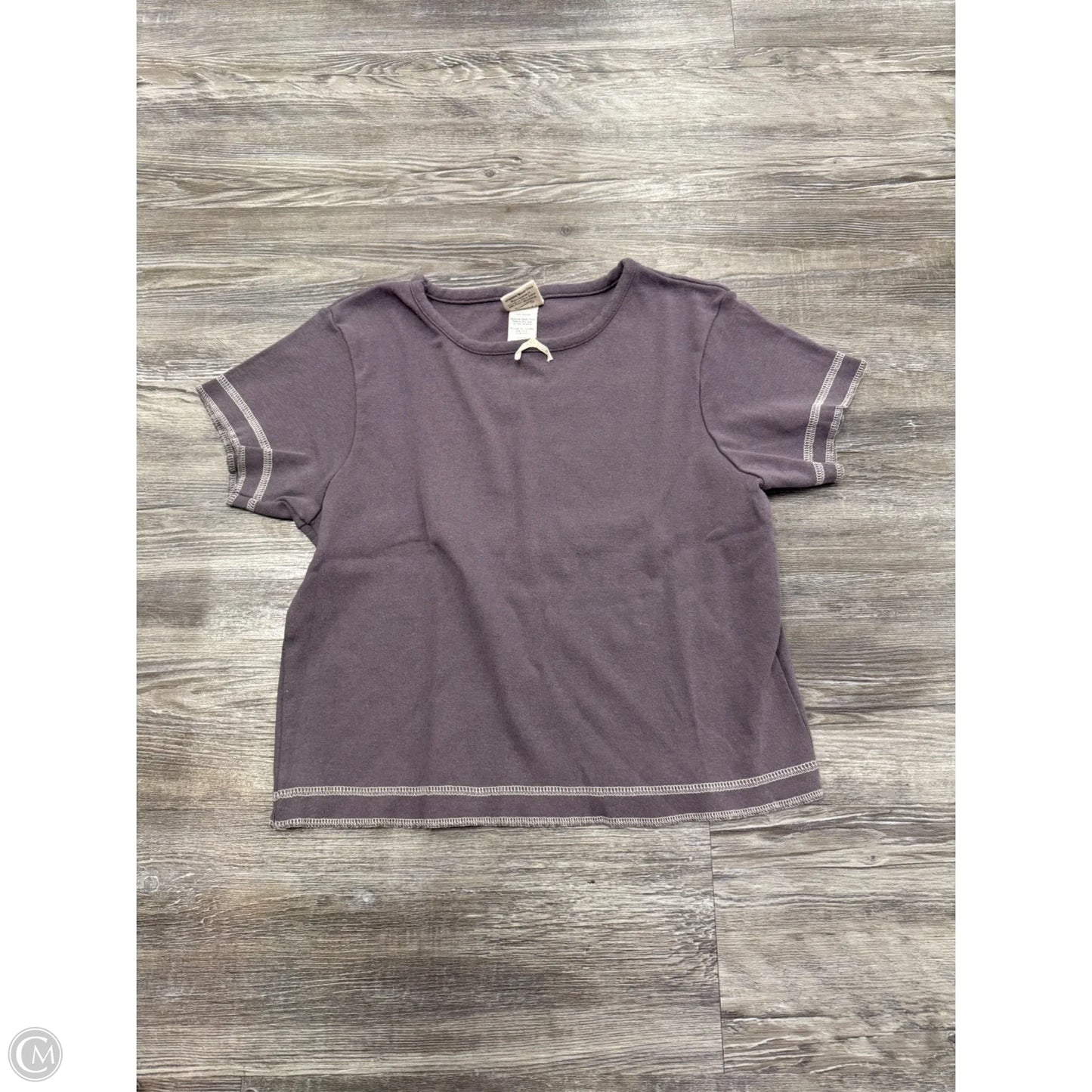 Top Short Sleeve By Fitigues In Purple, Size: M