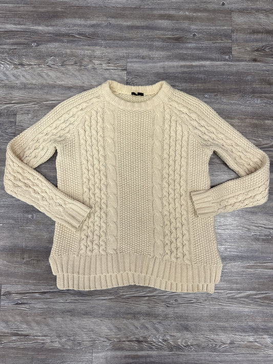 Sweater By Theory In Cream, Size: S