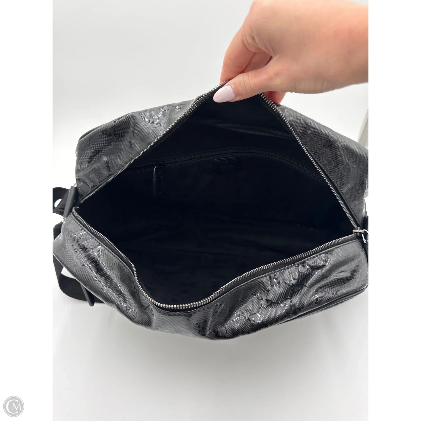 Crossbody Luxury Designer By Gucci, Size: Large